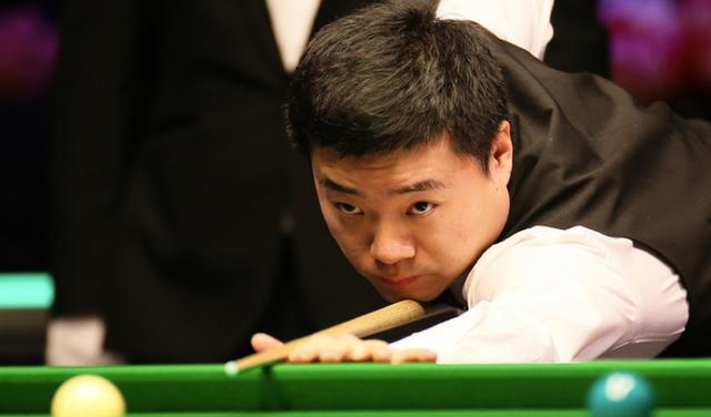 那个背着1 那个背着1