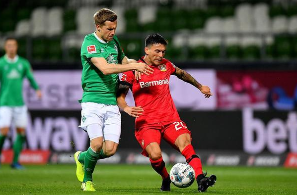 了他的个人 了他的个人