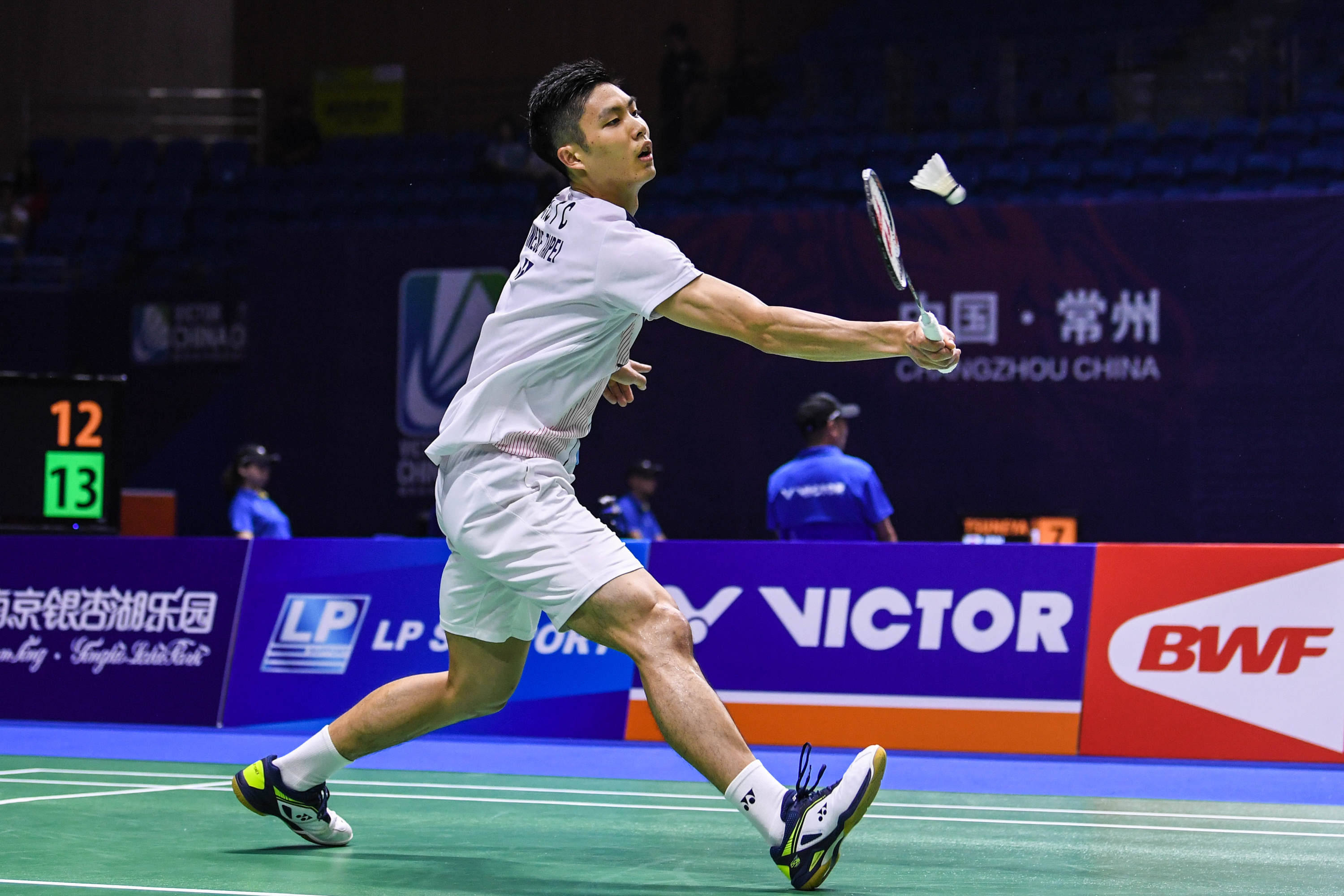 而爱德华兹 而爱德华兹